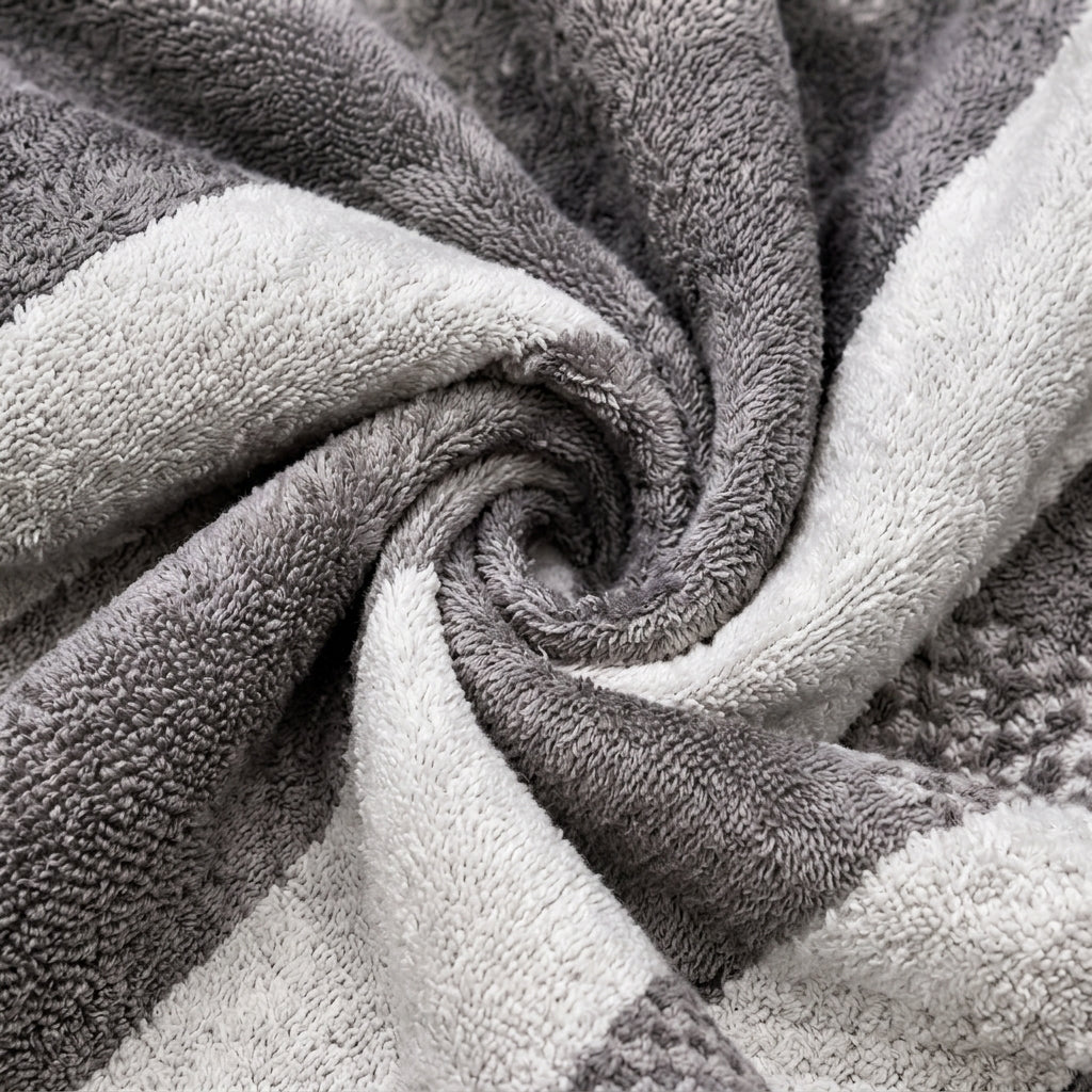 Super Soft Velvet Bath Towel – King Size 30 × 60 Inches