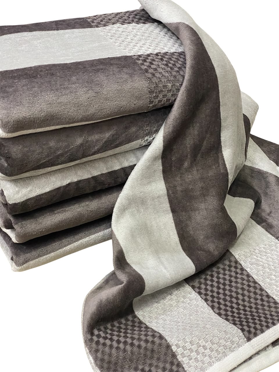 Super Soft Velvet Bath Towel – King Size 30 × 60 Inches