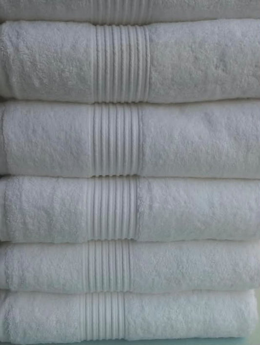 Premium Solid White Cotton Bath Towel (27x54 Inches)